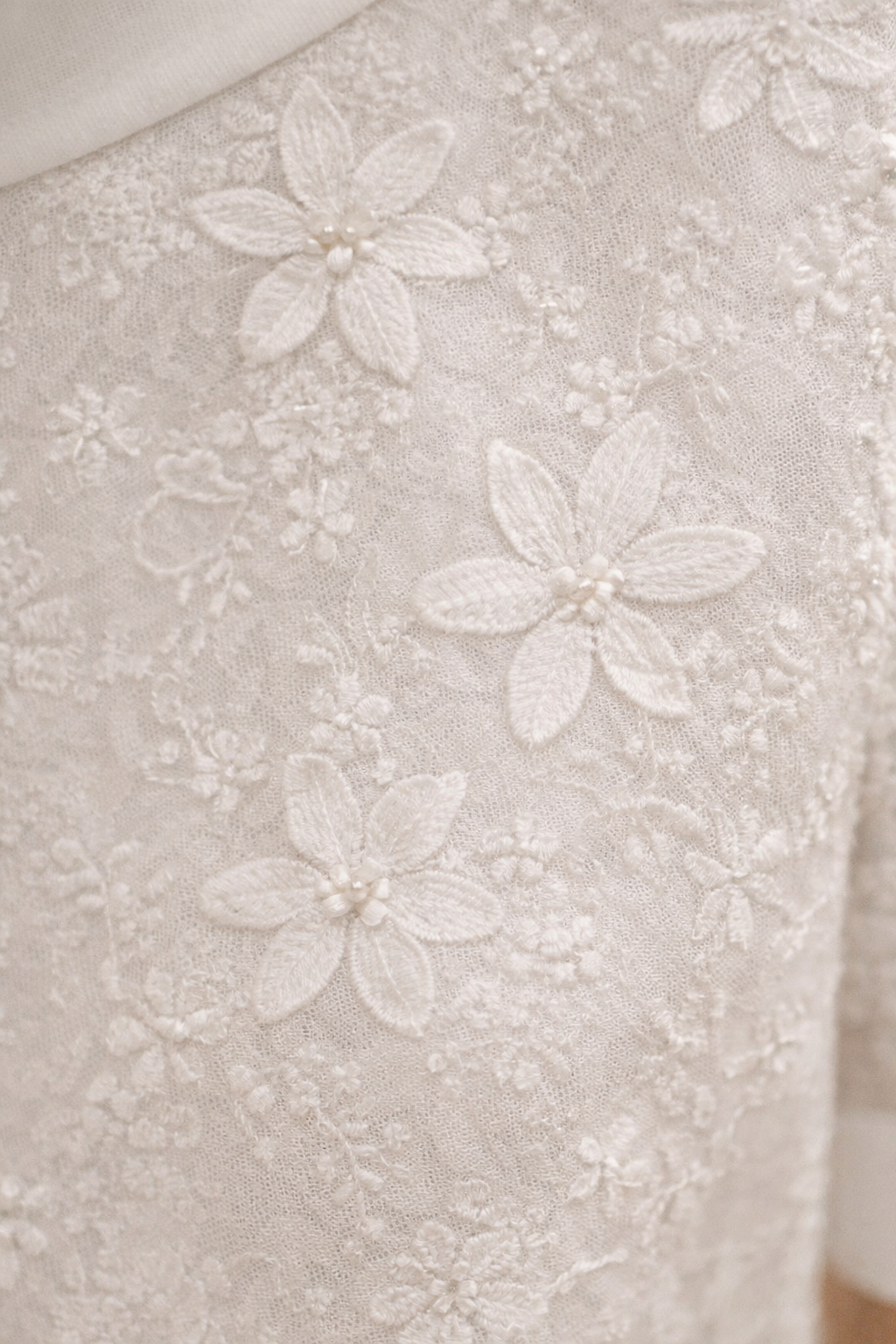 Bérénice | Blouse Brodée Col Haut