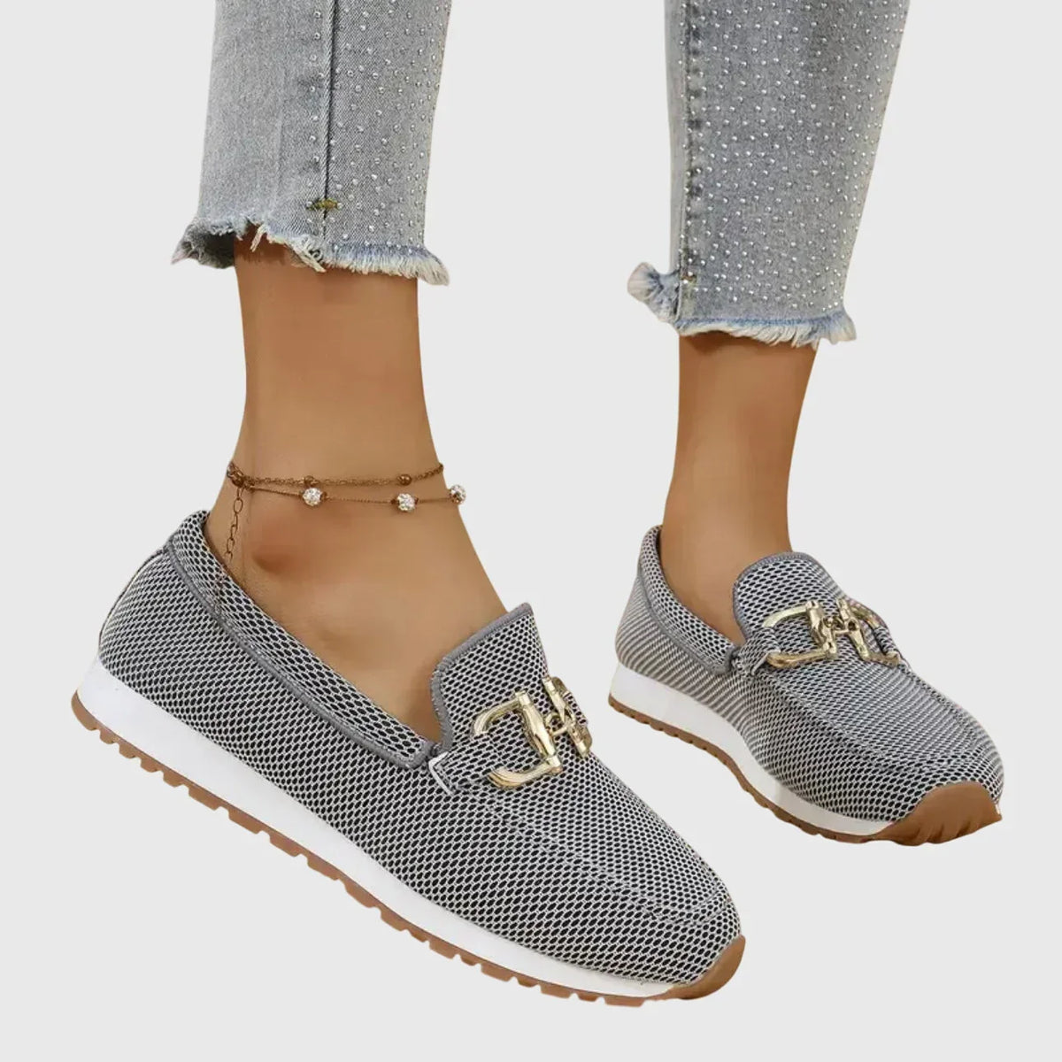 Camilla | Slip-on sportives à détail doré