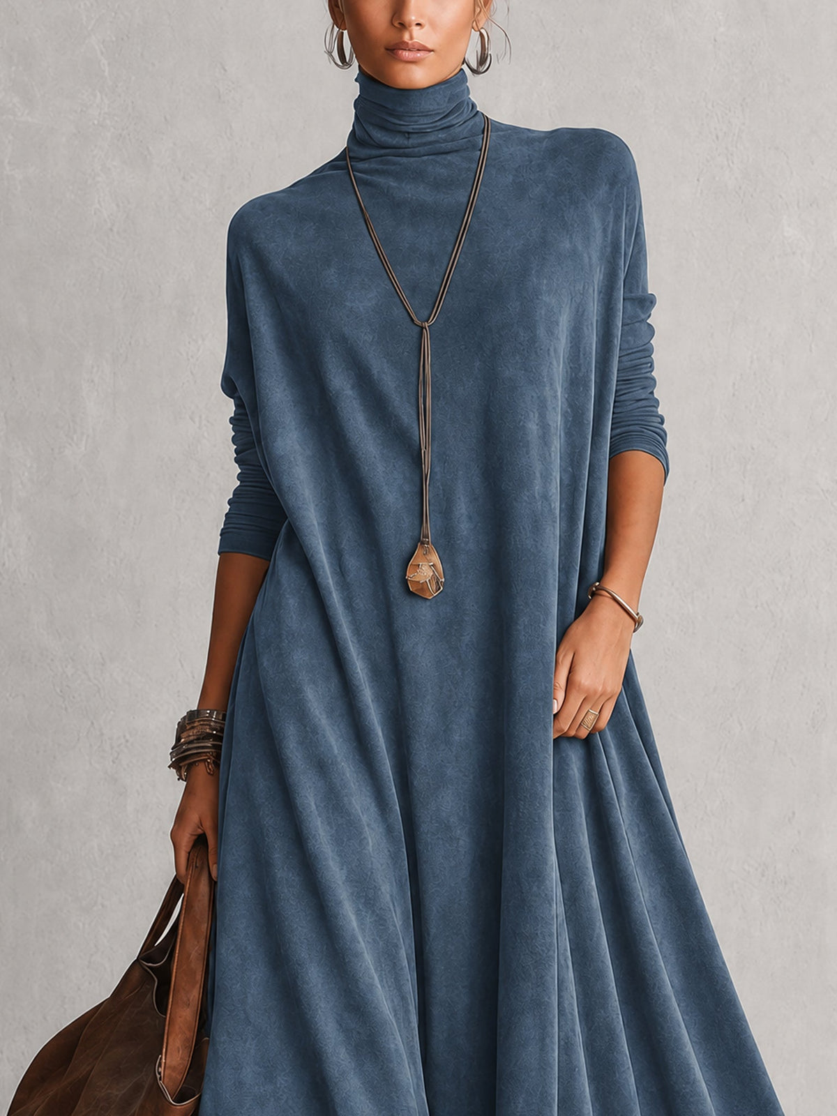 Colette | Robe longue effet daim à bordure en dentelle