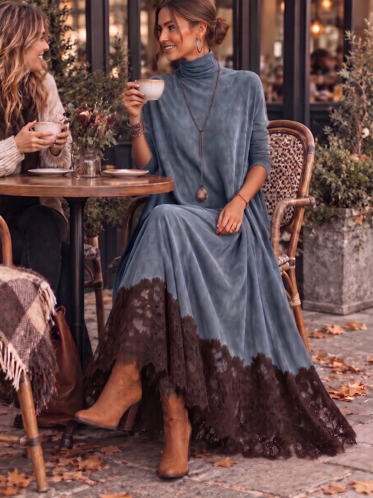 Colette | Robe longue effet daim à bordure en dentelle