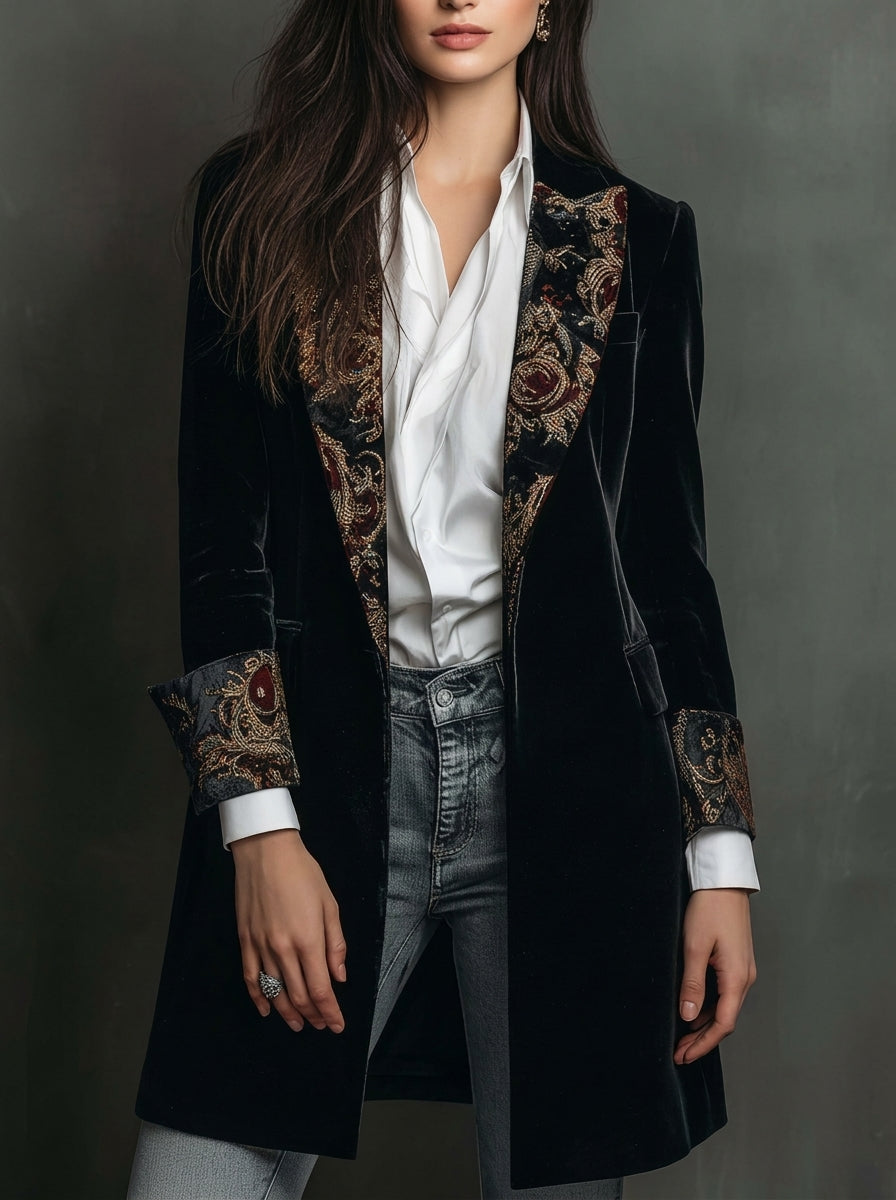 Margaux – Blazer Cintré à Motif Baroque