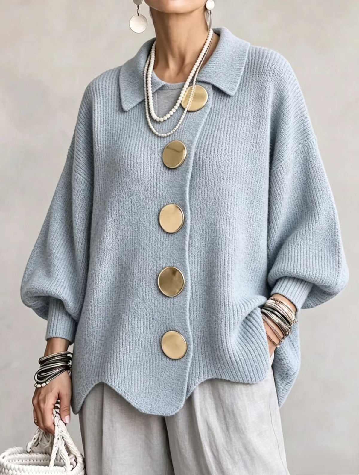 Isadora | Cardigan oversize à col et gros boutons métalliques