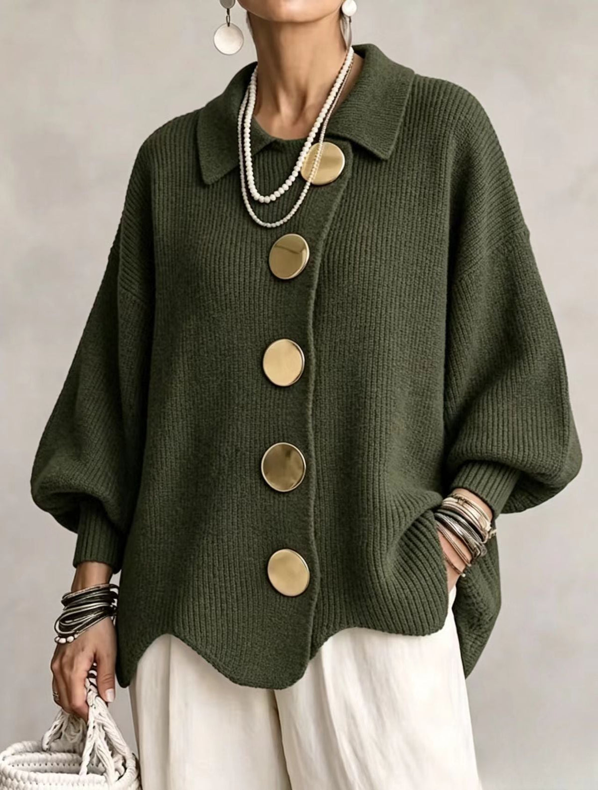Isadora | Cardigan oversize à col et gros boutons métalliques