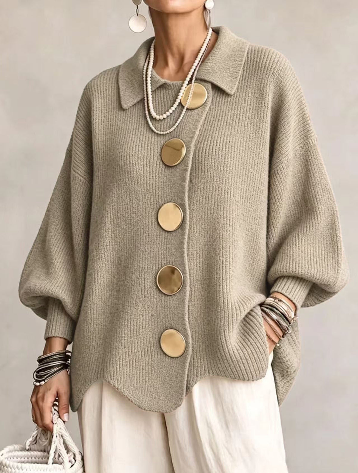 Isadora | Cardigan oversize à col et gros boutons métalliques