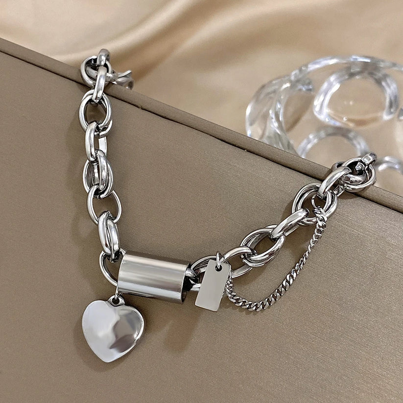 Guadalupe - Bracelet avec breloque cœur doré