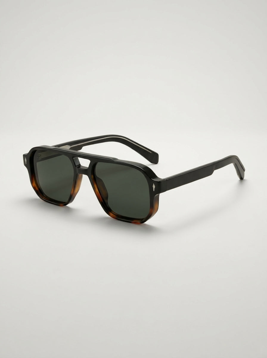 Vector | Lunettes de soleil à la coupe audacieuse avec verres Blackout
