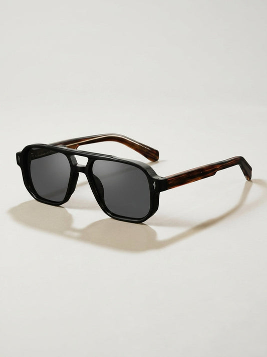 Vector | Lunettes de soleil à la coupe audacieuse avec verres Blackout
