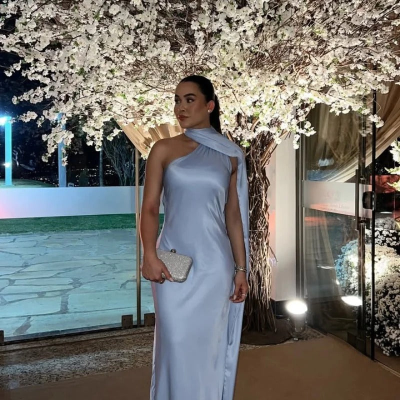 Robe longue asymétrique en satin Vittoria